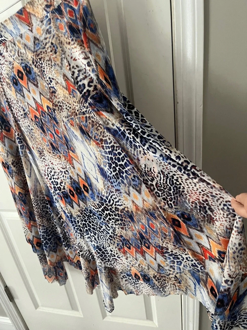 Chico's Women's Pull on, multicolor Scarf Skirt Sz 2 = Large